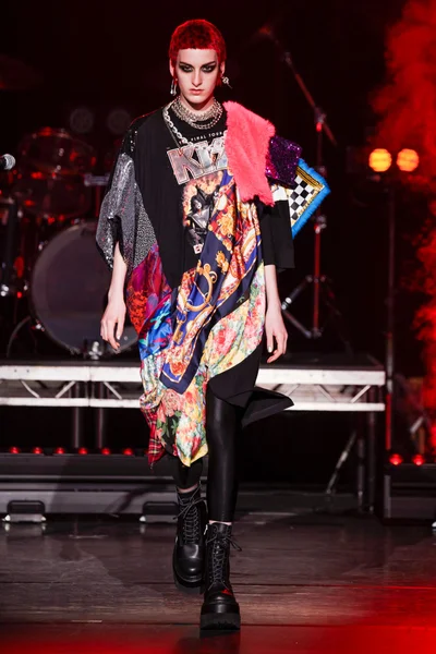 Look 26
